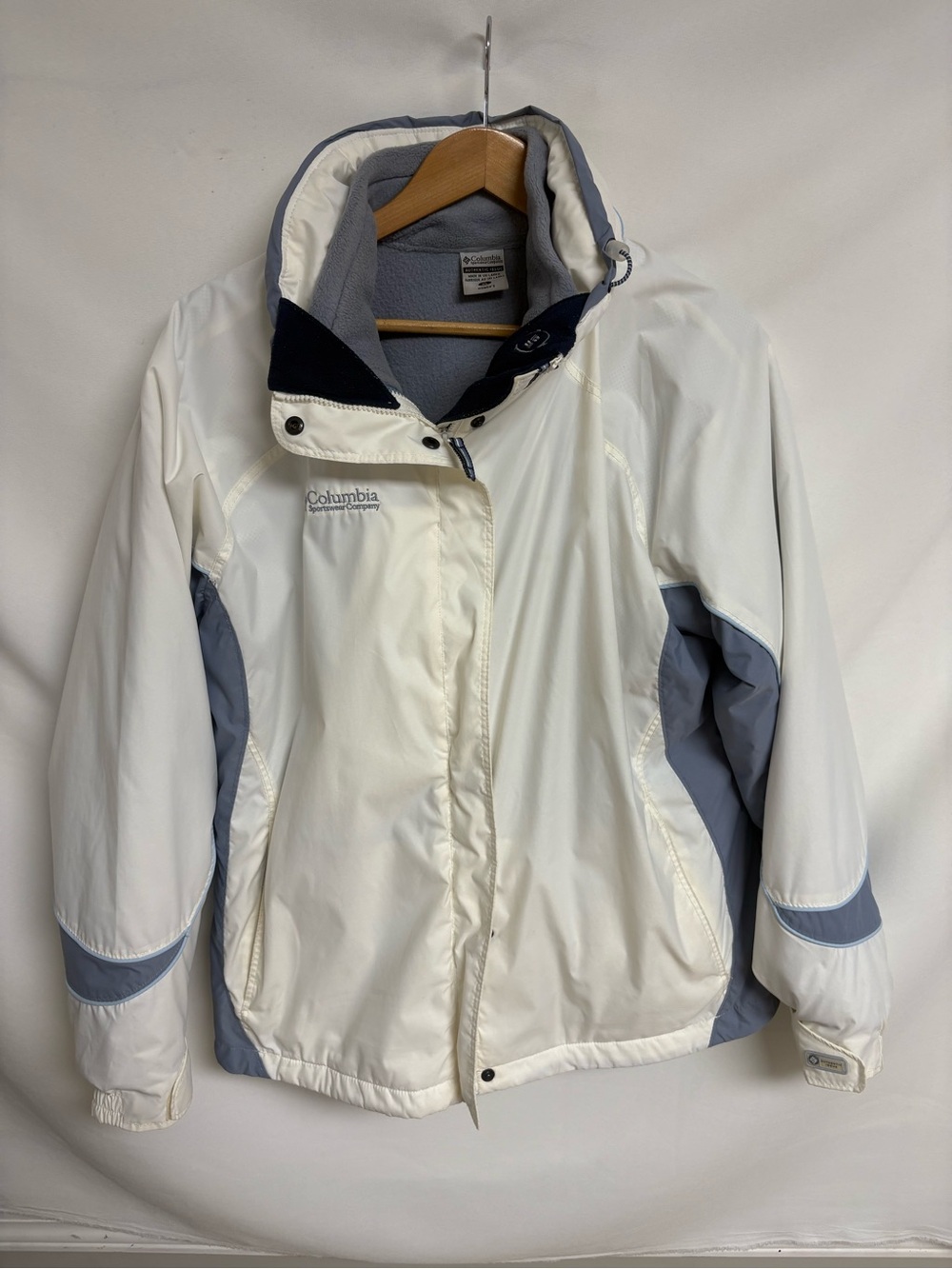 Columbia Women's White & Light Gray Waterproof Jacket